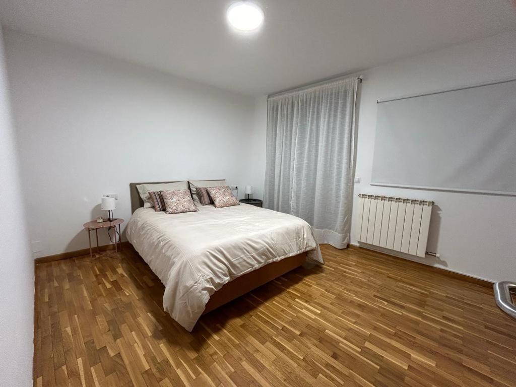 20 Pasos Apartment ตูเดลา ภายนอก รูปภาพ